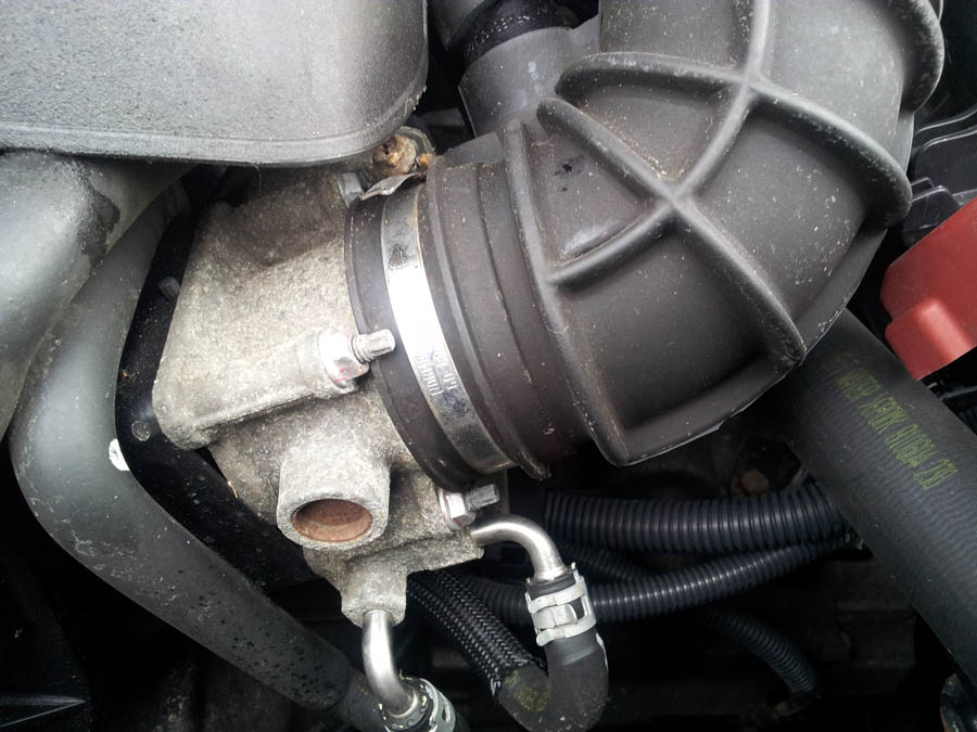 Toyota Avensis T3-X throttle-body